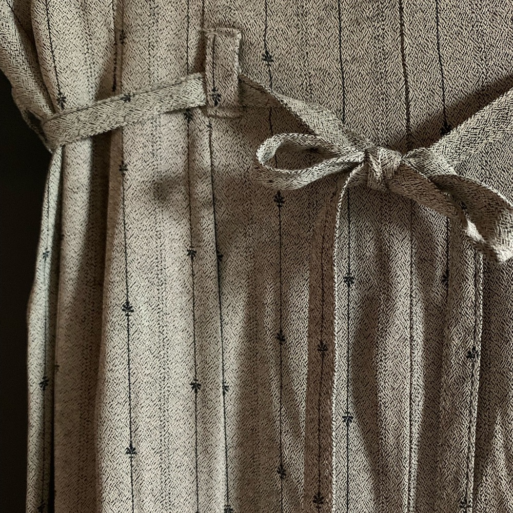 Vintage high waisted trousers